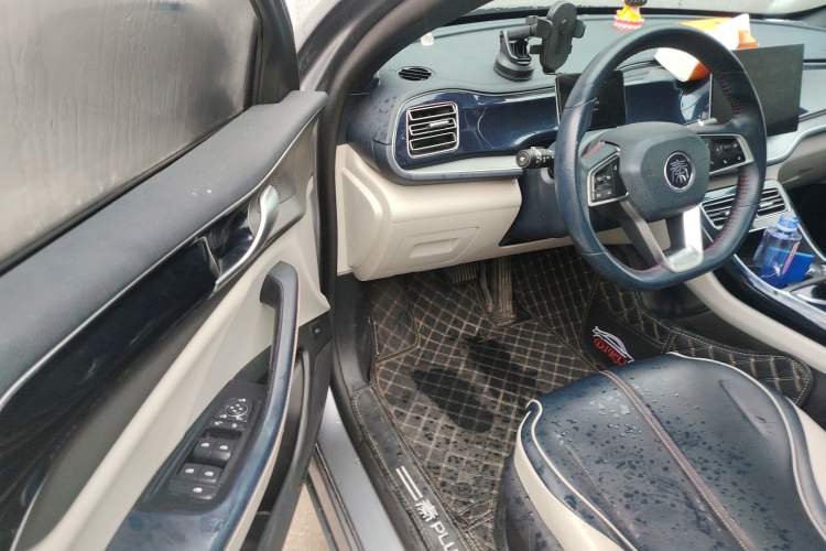 Used BYD Qin PLUS 2021 DM-i 55KM Flagship Model
