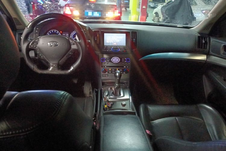 Used Infiniti G Series 2013 G25 Sedan Luxury Sport Edition Center Console