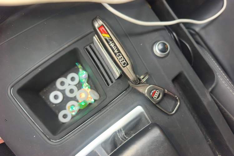 Used Audi Q5L 2021 40 TFSI Fashion Dynamic Model Vehicle Key