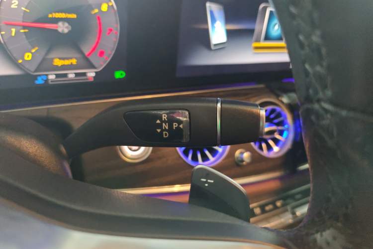 Used Mercedes-Benz E-Class 2019 Restyled E 300 L Sporty and Stylish Edition