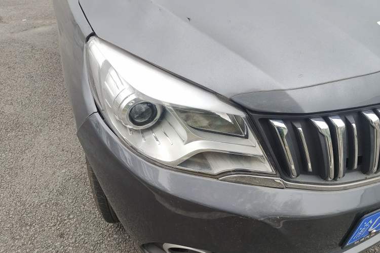 Used SWM X2 2021 1.5L Manual Business Version 7 Seats