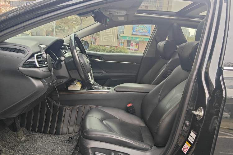 Used Toyota Camry 2019 2.5G Luxury Edition China VI Standard Left Front Seat