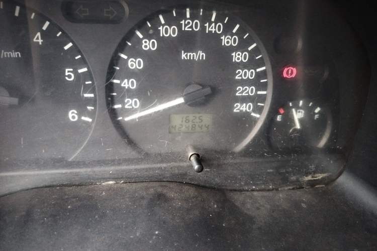 Used Ford Classic Transit 2016 2.8T Diesel Short-Wheelbase 6-Seater Mid-Roof Multifunction Vehicle JX493ZLQ4