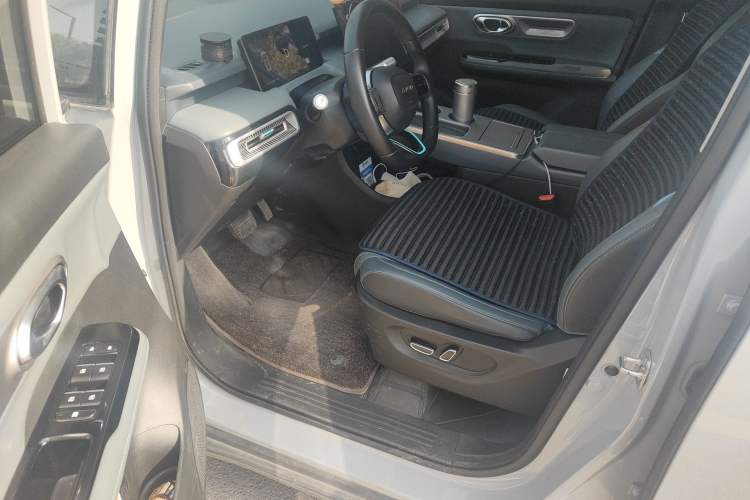 Used AION Y 2023 Plus 610 Smart Edition Lithium Iron Phosphate
