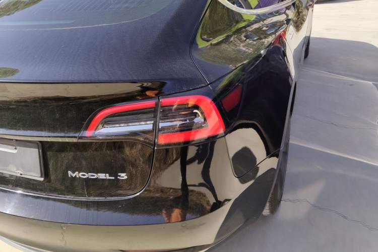 Used Tesla Model 3 2020 Long-Range Rear-Wheel-Drive Version