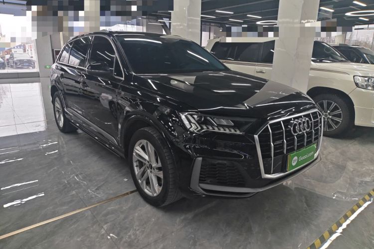 Used Audi Q7 2021 55 TFSI quattro S line Sport model