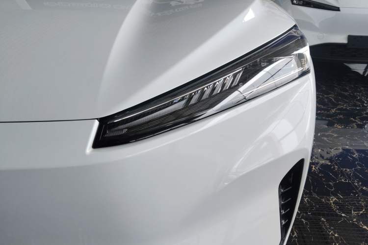 Used Dongfeng Aeolus SKY EV01 2025 530km AIR