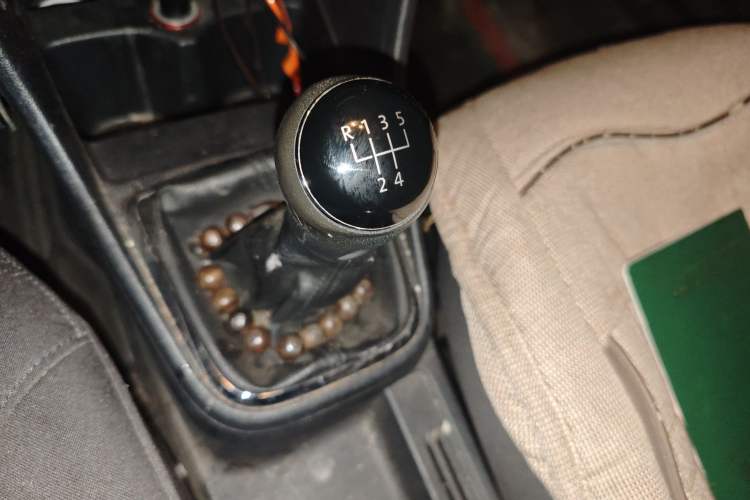 Used Volkswagen Jetta 2015 1.6L Manual Comfort Model
