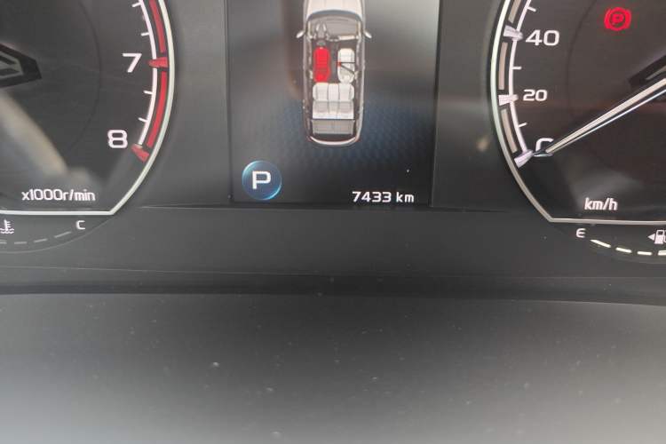 Used Geely Auto Coolray 2020 Facelift 240T DCT Hunter
