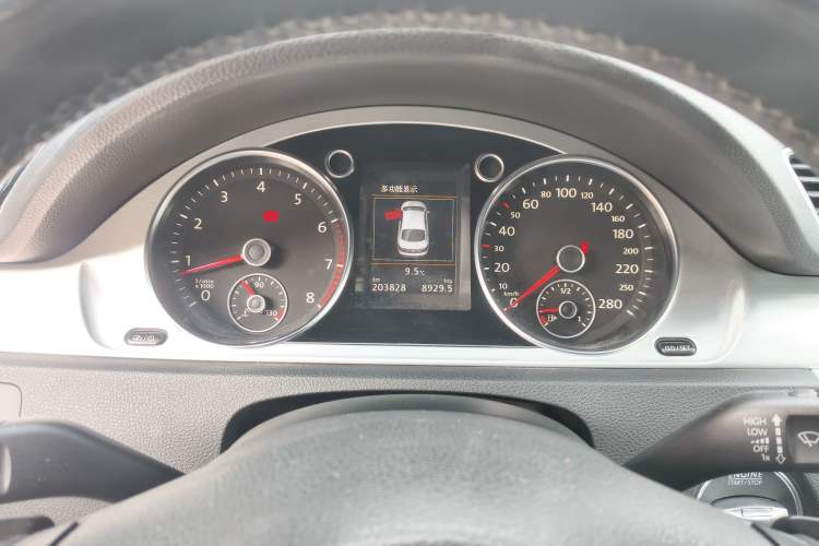 Used Volkswagen FAW-Volkswagen CC 2016 1.8TSI Luxury Model Instrument Cluster