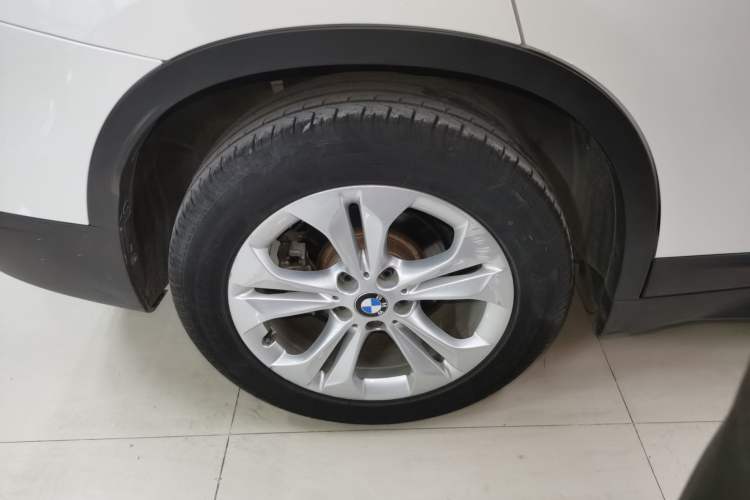 Used BMW X1 2016 sDrive18Li Premium Edition
