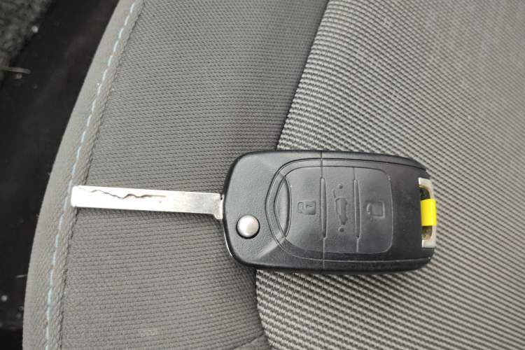 Used Wuling Hongguang MINIEV 2020 Enjoyment Model Lithium Iron Phosphate Vehicle Key