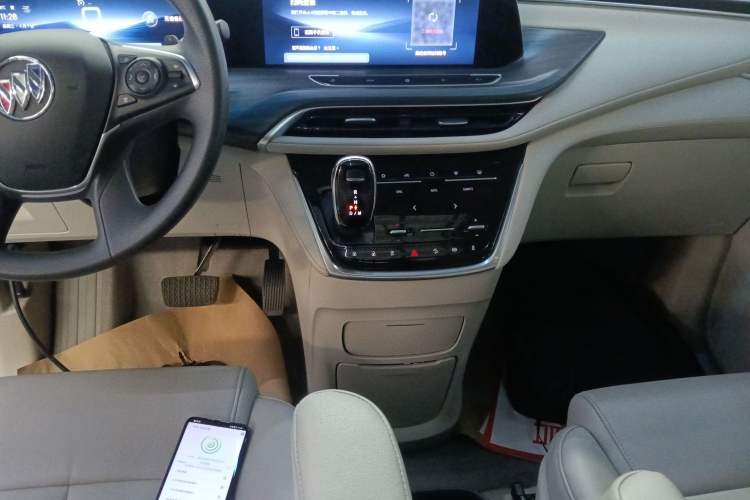 Used Buick GL8 2023 ES Lu Zun Comfort Model