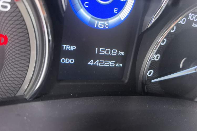 Used Isuzu mu-X 2020 1.9T Diesel Automatic 4x4 Jingyue Edition 5 Seats China VI Standard
