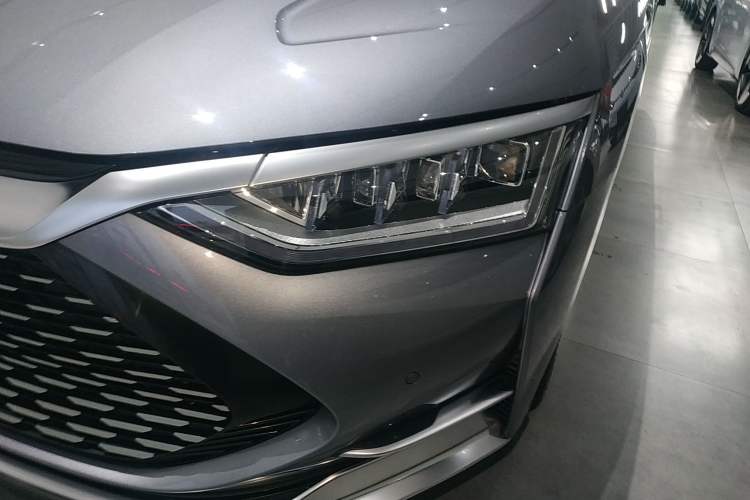 Used BYD Han 2020 DM Four-Wheel Drive Performance Edition Luxury Model
