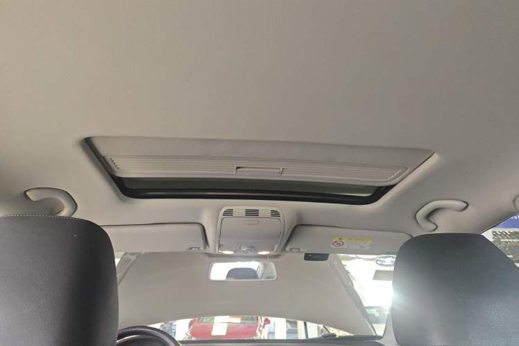 Used Volkswagen Magotan 2016 1.8TSI Smart Comfort Model
