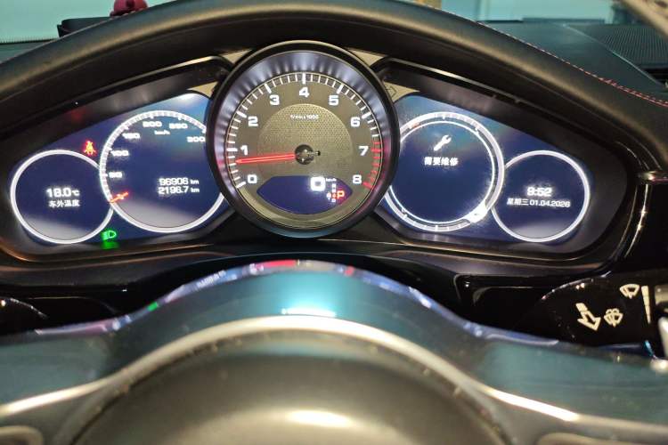Used Porsche Panamera 2017 Panamera 3.0T Instrument Cluster