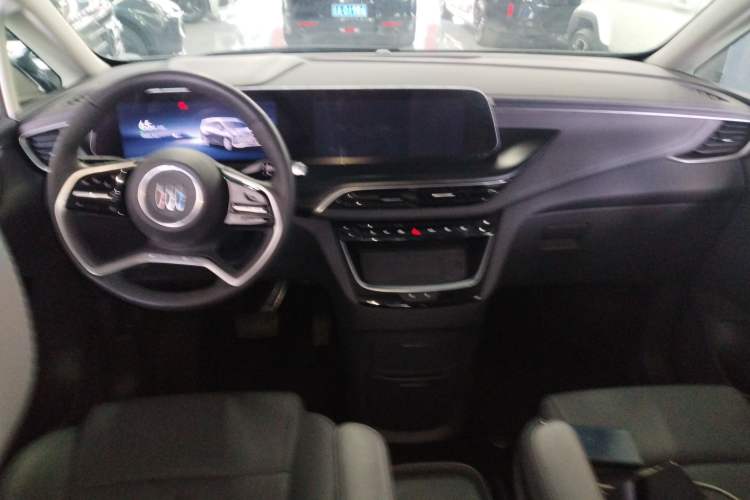 Used Buick GL8 New Energy 2025 Lu Shang Luxury Edition 7-Seater Center Console