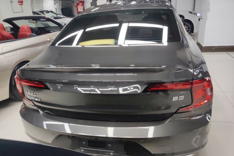 Used Volvo S90 2025 B5 Zhiyi Luxury Edition