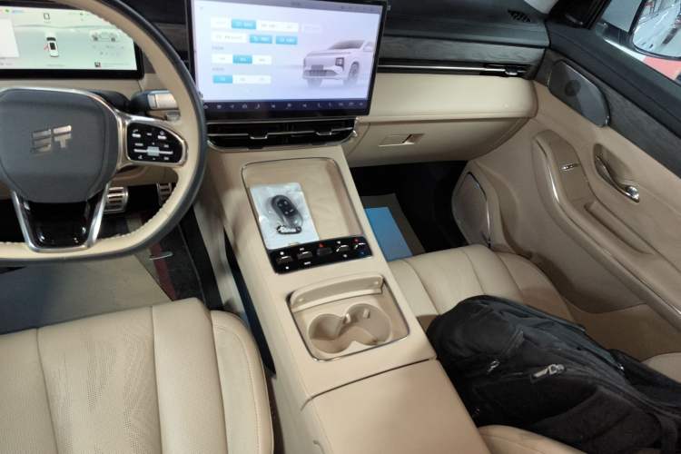 Used JETOUR Shanhai Shanhai L9 2025 1.5TD 2DHT Flagship Edition 6 Seats
