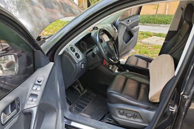 Used Volkswagen Tiguan 2013 1.8 TSI Automatic Two-Wheel Drive Comfort Edition Driver Seat