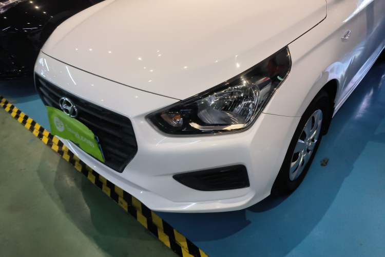 Used Hyundai Verna (older generation) 2017 1.4L Manual Refreshed Version China V Standard