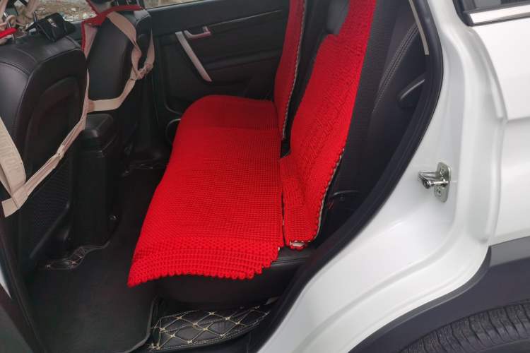 Used Chevrolet Captiva 2017 2.4L Two-Wheel Drive Urban Version 7 Seats
