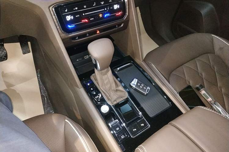 Used Volkswagen Viloran 2020 380TSI Prestige Edition