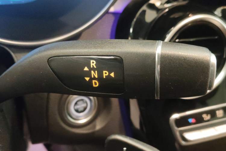 Used Mercedes-Benz GLC Coupe 2020 GLC 260 4MATIC Coupe SUV Gear Lever