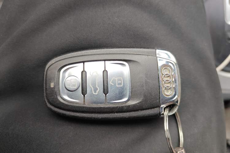 Used Audi Q5 2012 2.0TFSI Trendy Edition
