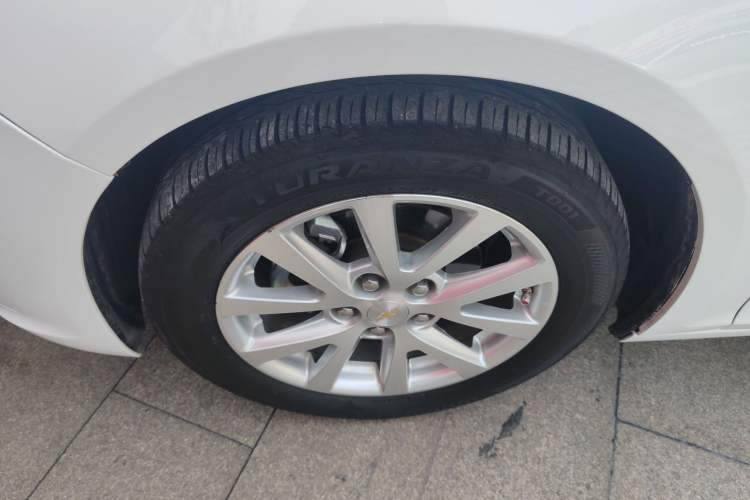 Used Chevrolet Malibu 2014 2.0L Automatic Luxury Edition Exterior 4