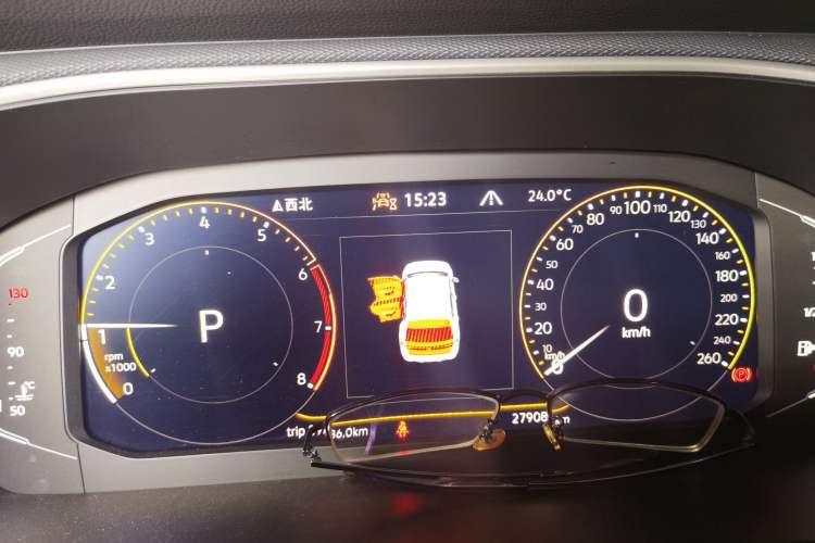 Used Volkswagen Tharu 2023 300TSI Two-Wheel-Drive Full Moon Edition Instrument Cluster