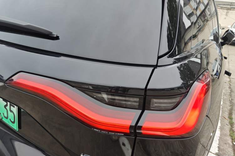 Used Nio ES8 2020 415 km Range 6-Seater Version