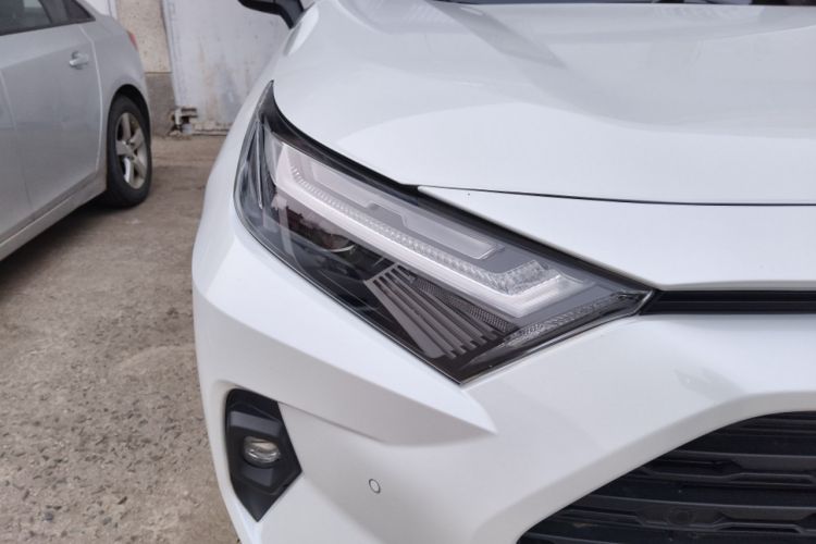 Used Toyota RAV4 2023 Dual-Engine 2.5L E-CVT Four-Wheel Drive Elite Plus Edition
