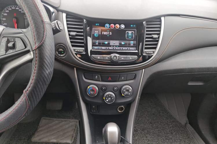 Used Chevrolet Trax 2017 1.4T Automatic Two-Wheel Drive Luxury Version
