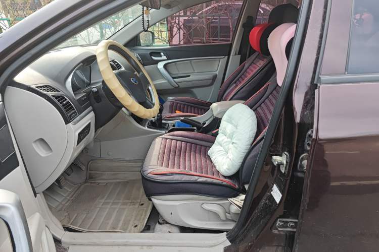 Used Geely Auto Emgrand 2016 Sedan 1.5L Manual Fashion Edition