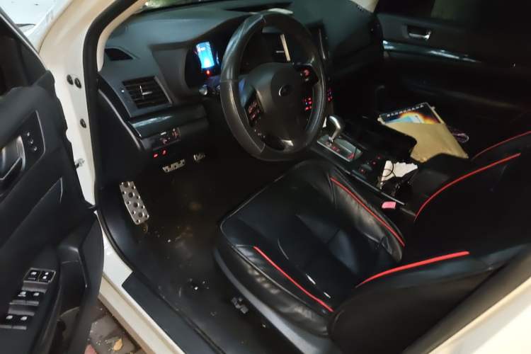 Used Subaru Outback 2013 2.5i Sport Edition Driver Seat