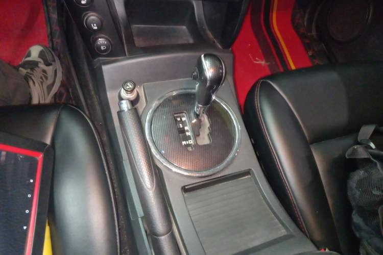 Used SsangYong Actyon 2014 2.3L Two-Wheel Drive Automatic Elite Gasoline Version
