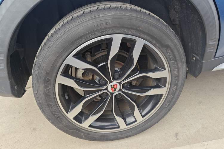 Used Roewe RX5 2016 20T Two-Wheel Drive Automatic Internet Smart Edition