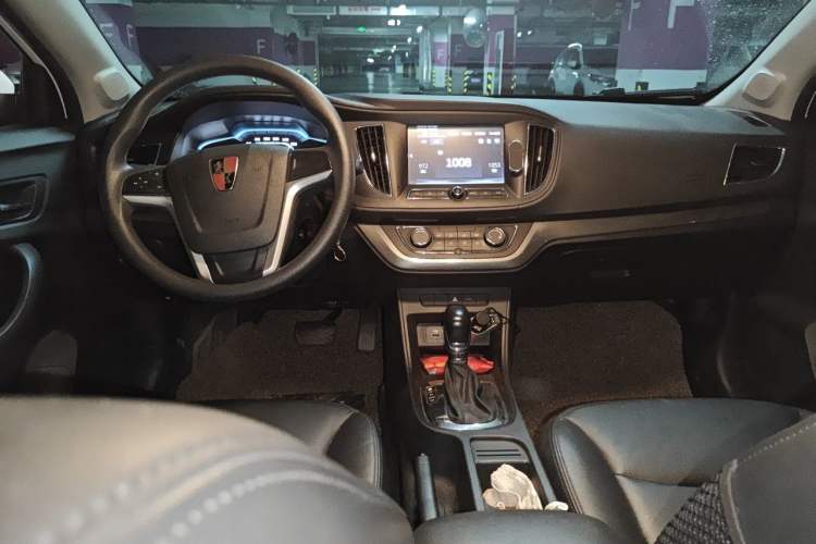 Used Roewe 360 2015 1.5L Automatic Luxury Edition
