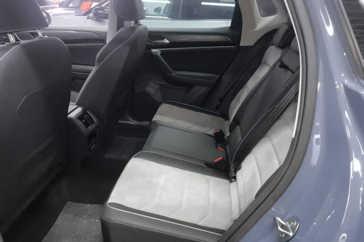 Used Volkswagen Tayron X 2020 330TSI Two-Wheel Drive Luxury Smart Connectivity Version