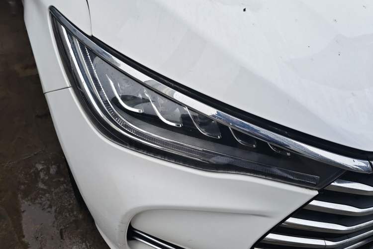 Used BYD Song MAX 2017 1.5T Automatic Smart Connect Elite 7-Seater