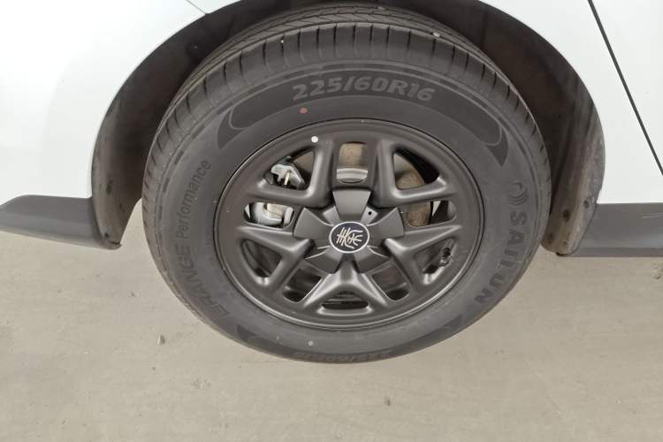 Used BYD Qin PLUS 2025 DM-i Smart Drive 55KM Leading Model
