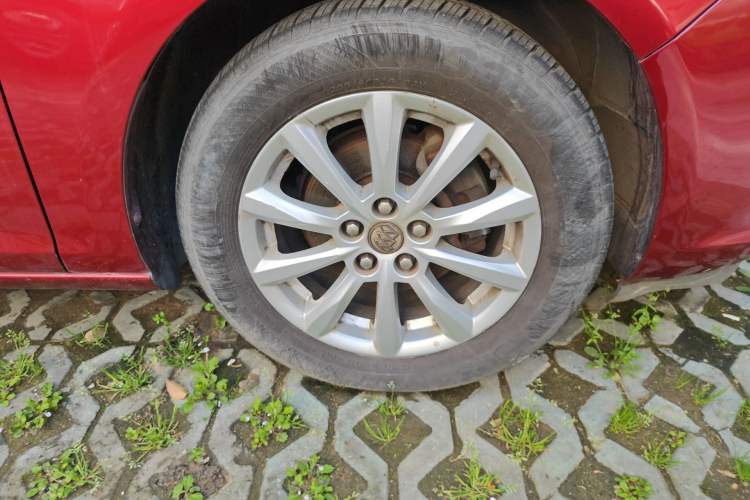 Used Buick GT 2012 GT 1.6L Manual Entry-Level Model