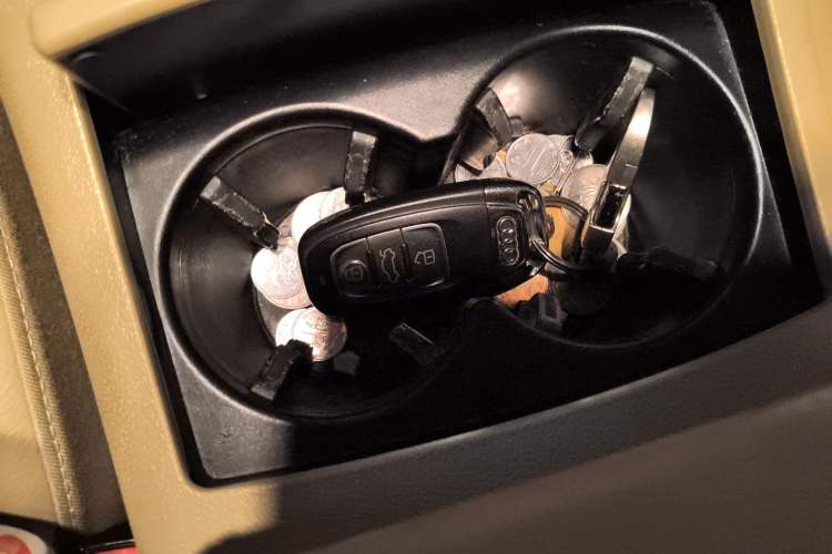 Used Audi A6L 2012 30 FSI Comfort Model Vehicle Key