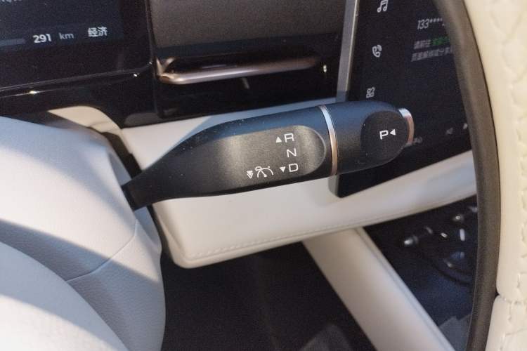 Used Baojun Yunhai 2024 140km Plug-in Hybrid Version