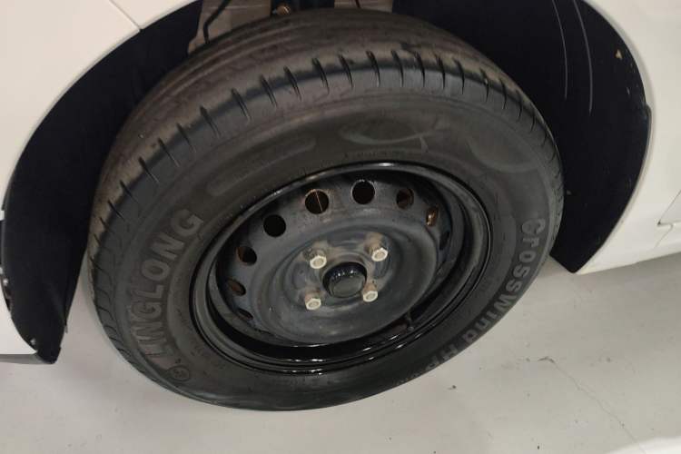 Used Wuling Hongguang New Energy 2024 All-Electric Model 300KM Standard Version