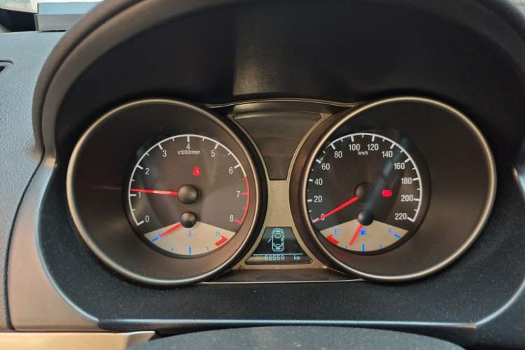 Used Geely Auto GX7 2015 Classic Edition 1.8L Manual Elite Model China V Standard Instrument Cluster