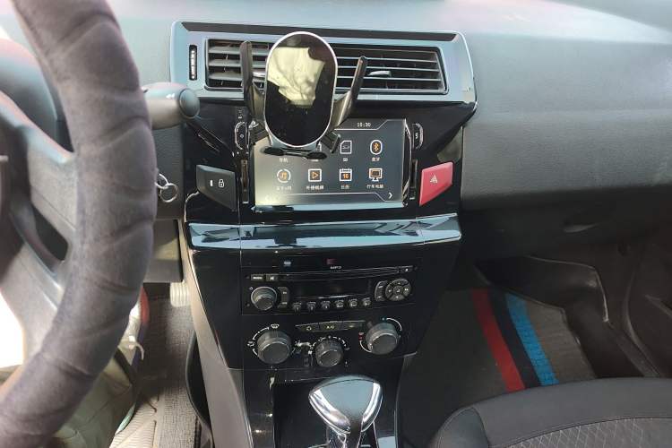 Used Citroen C-Quatre 2012 Sedan 2.0L Automatic Joyful Model
