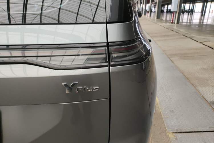 Used AION Y 2022 Plus 70 Smart Edition